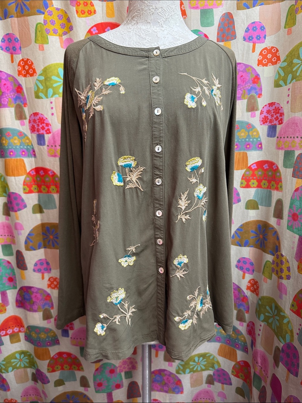 Embroidered Olive Green Button Down Women's Top. XL?